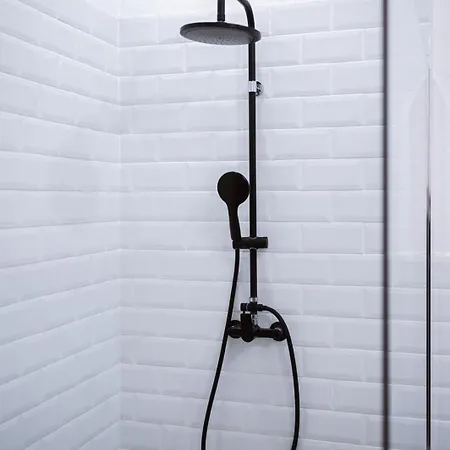 Apartment Lots Of Space Near The Presidential Palace *