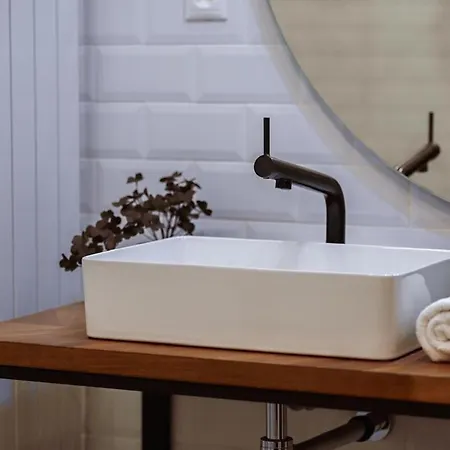 Lots Of Space Near The Presidential Palace Bratysława